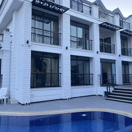 מלון Miyas Luxury