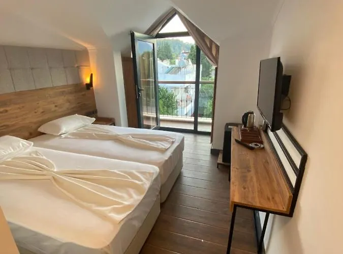 Miyas Luxury 3*