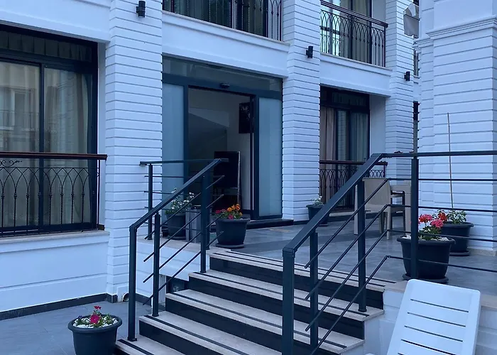 Miyas Luxury 3*