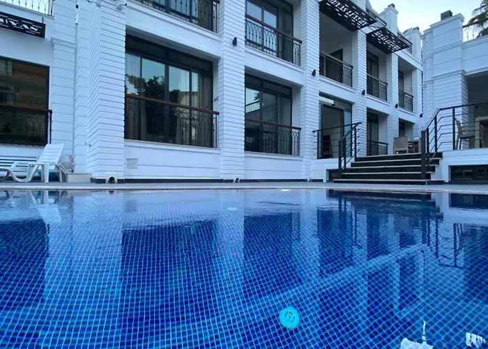 Miyas Luxury מלון 3*