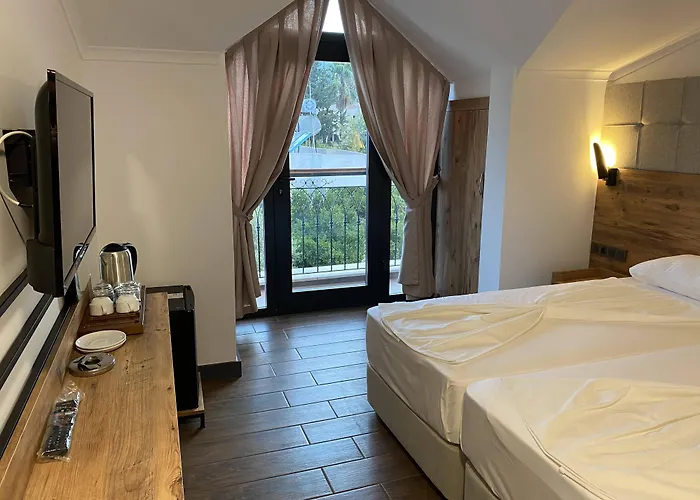 Miyas Luxury 3*